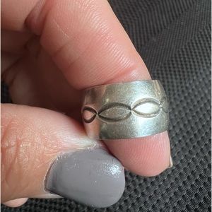 Silver band ring